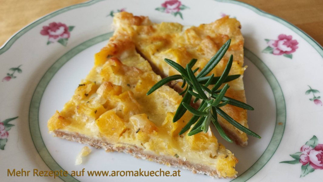 Herbstlich-pikanter Kürbiskuchen à la Peter