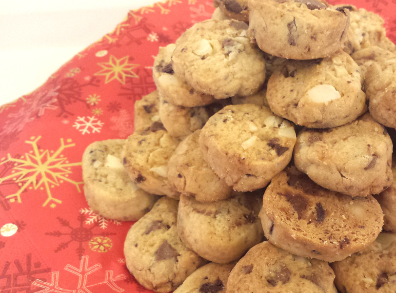 Macadamia nut cookies
