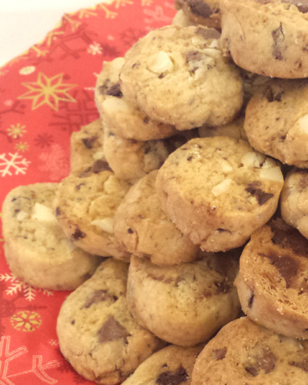 Macadamia nut cookies
